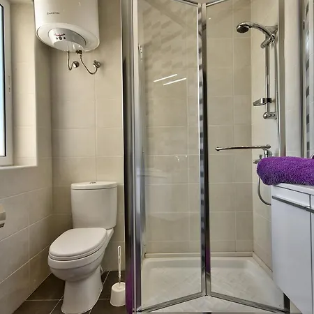 Off The Strand Penthouse Apartman *