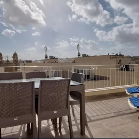 Off The Strand Penthouse Apartment